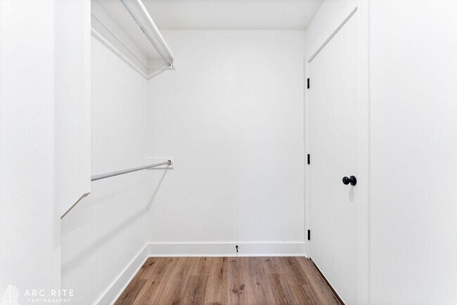 Building Photo - 4509 22nd Pl