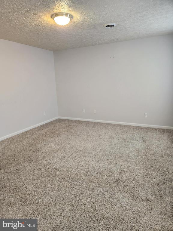 Building Photo - 28 Holler Rd