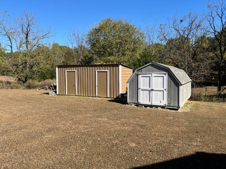 Building Photo - 15322 FR 1155