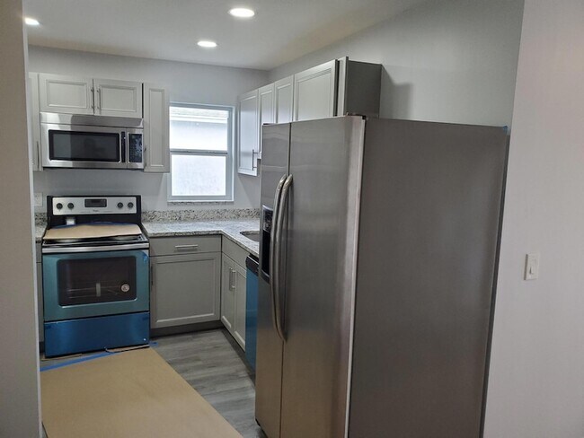 Building Photo - 516 NW 53rd St