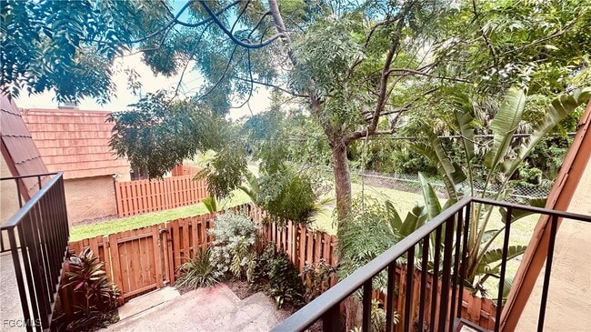 Building Photo - 1715 Park Meadows Dr