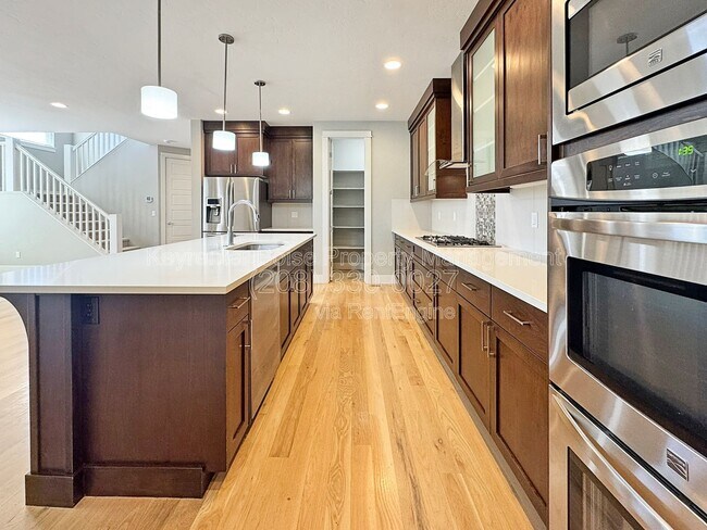 Building Photo - 2784 S Trailwood Way