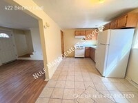 Building Photo - 422 Brierly Ln