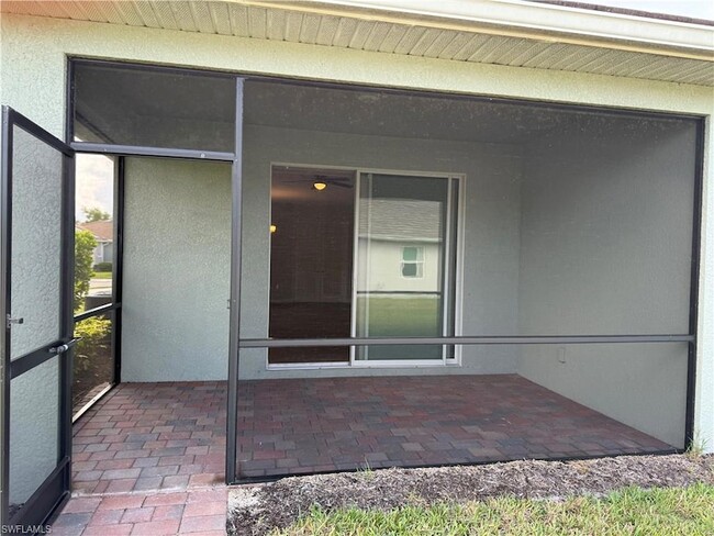 Building Photo - 1273 Enbrook Lp