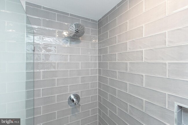 Building Photo - 45 W Haines St