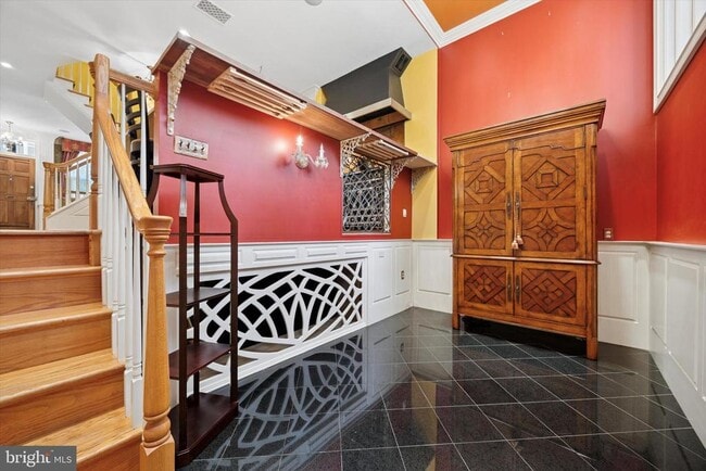 Building Photo - 535 Delancey St