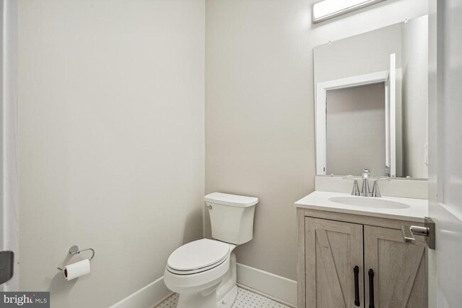 Building Photo - 1553 Rivertown Pl