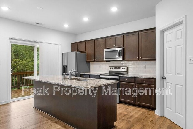 Building Photo - 6500 Bolles Landing Ct