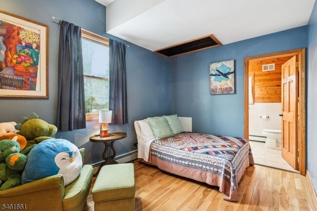 Building Photo - 197 Point Breeze Dr