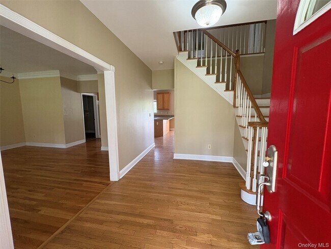Building Photo - 1253 NY-208