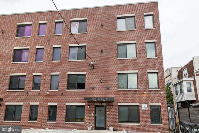 Building Photo - 814 N Uber St