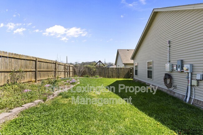 Building Photo - 111 High Hope Ln