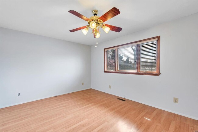 Building Photo - 5372 Chatfield Dr