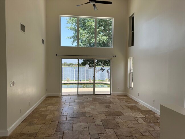 Building Photo - 5220 NW 53rd Ave