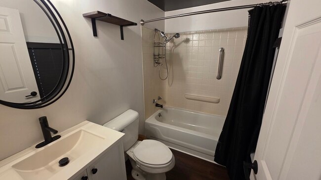 Building Photo - 3494 Howlett Rd