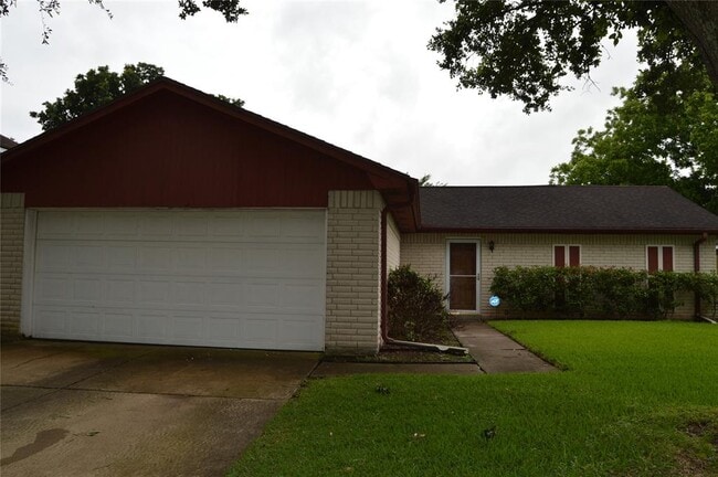 Building Photo - 4929 Meadow Pl Dr