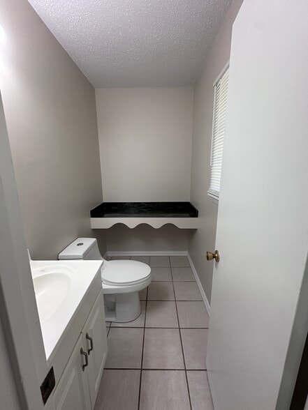 Master half bath - 144 Ben Dr