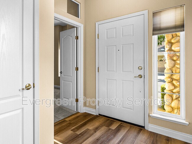 Building Photo - 12021 Gold Pointe Ln