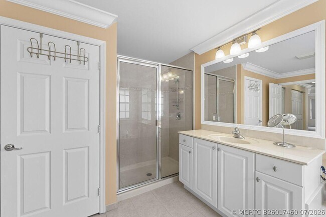 Building Photo - 8492 Breezy Oak Way