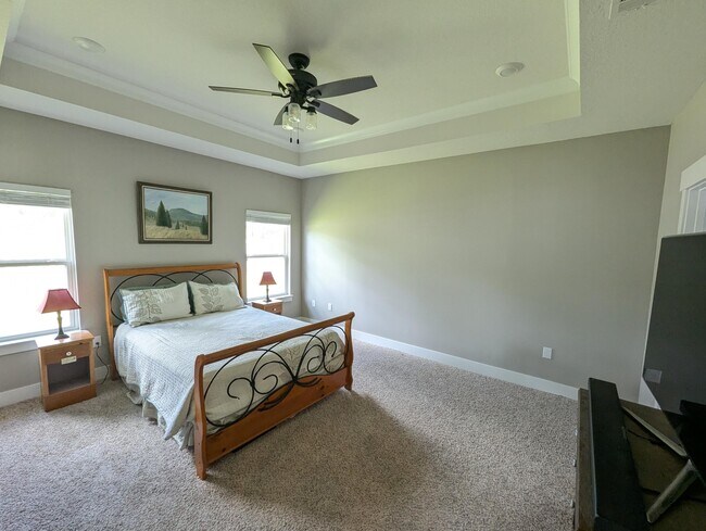 Building Photo - 6056 Forest Bay Ave