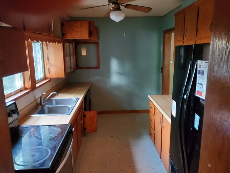 Building Photo - 714 N 4th St