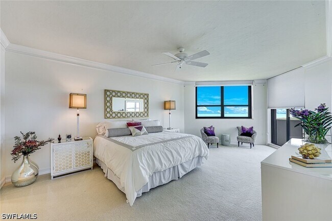 Building Photo - 6001 Pelican Bay Blvd