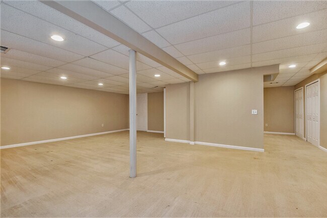 Building Photo - 1257 Apple Creek Dr SE