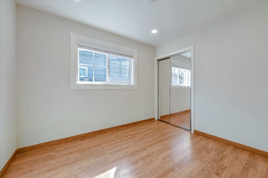 Building Photo - 2651 Poplarwood Way