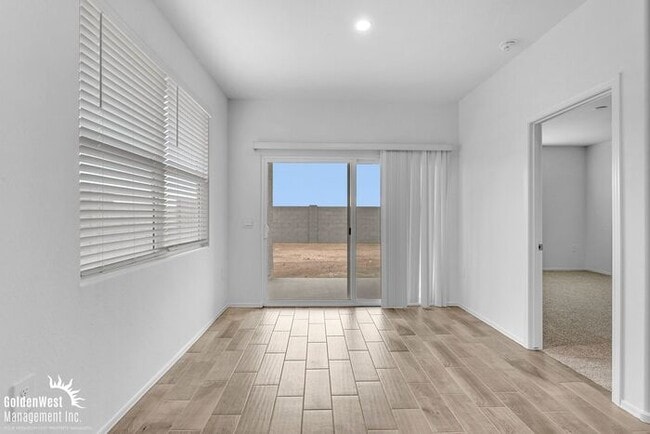 Building Photo - Beautiful 3Bdm 2Ba Home with Modern Updates in Coolidge- Move In Special!