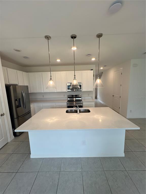 Building Photo - 1025 Plantation Ln