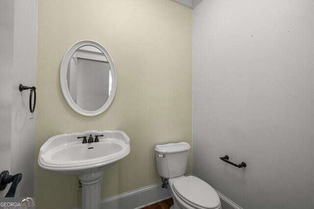 Building Photo - 599 McDade St