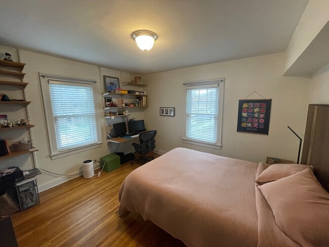 Second bedroom - 2229 Coventry Rd