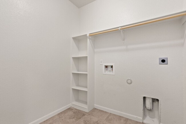 Building Photo - 2707 Camp Cooper Dr