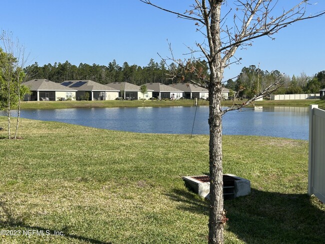 Building Photo - 10229 Powell Creek Ct