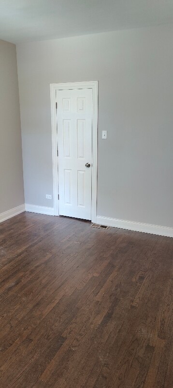 Building Photo - 1221 S Avers Ave