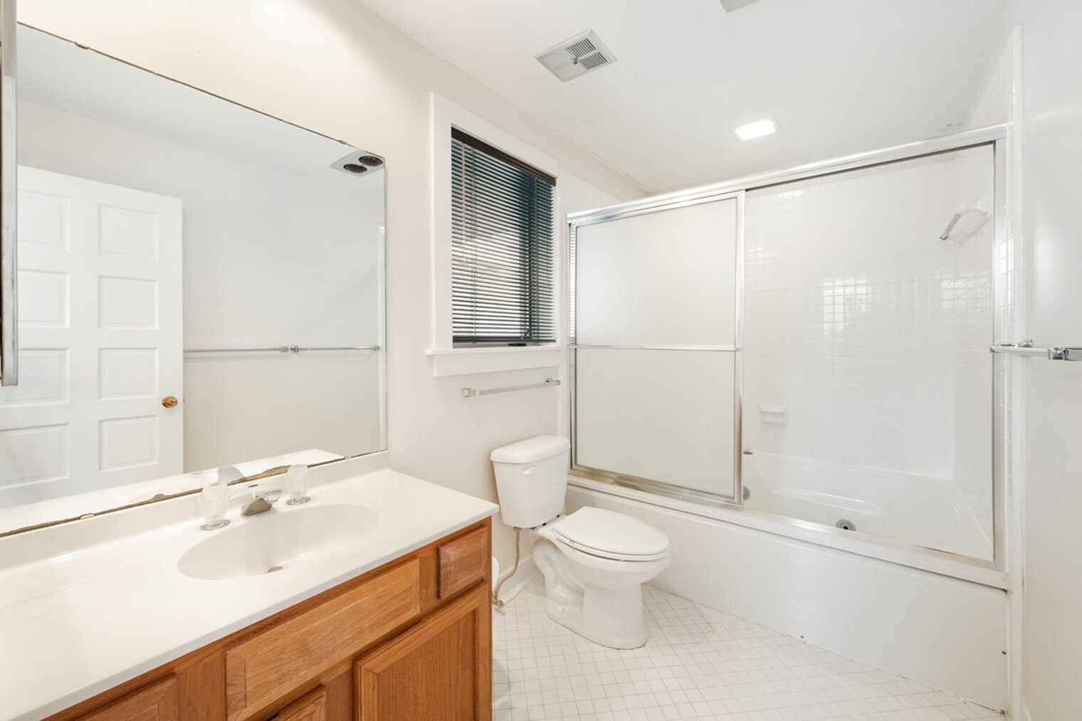 Building Photo - 1 Pioneer Loop