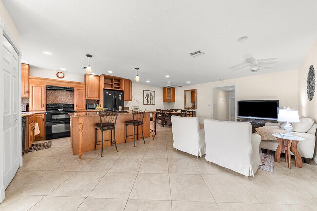 Building Photo - 13990 Nesting Way