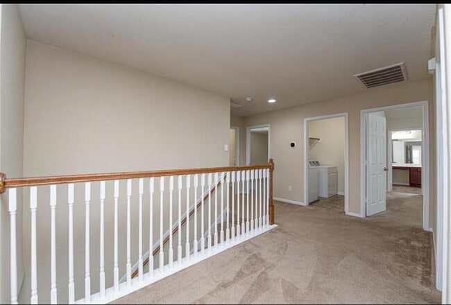 Building Photo - 16706 Lark Bunting Ln