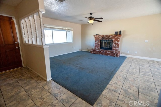 Building Photo - 7795 Oakwood Ave