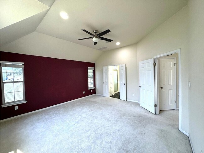 Building Photo - 8807 Splitarrow Dr