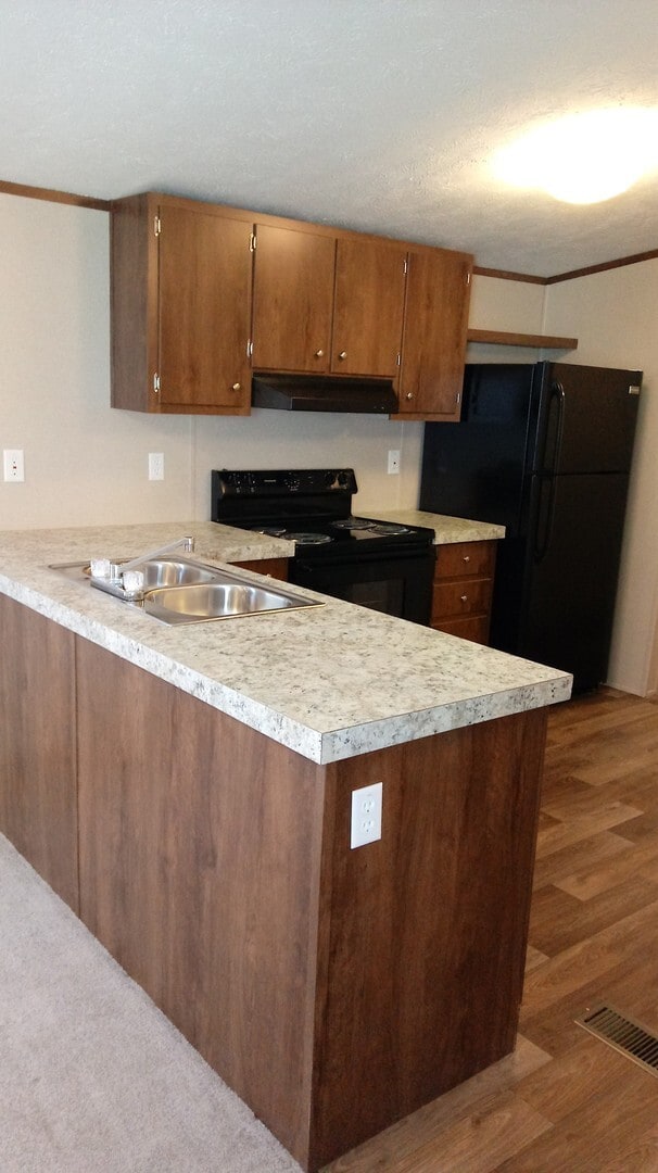 Building Photo - Lovely 2 Bedroom Home in New Home Community-Shadow Oaks