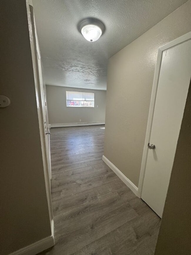 Building Photo - Affordable 2 bedroom apartment