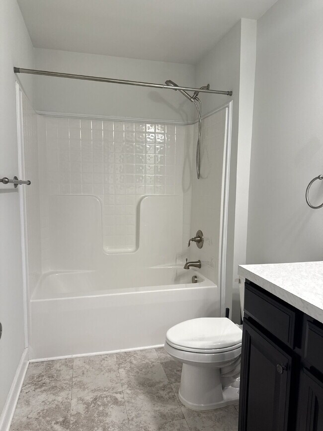 Building Photo - "Modern Madison Retreat: 3-Bed, 2-Bath Home with Elegant Granite Finishes!"