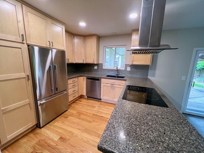 Building Photo - 4396 Glenpark Dr
