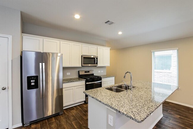 Building Photo - 9897 Gln Brk Ln