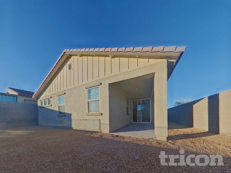 Building Photo - 11393 S 175th Dr