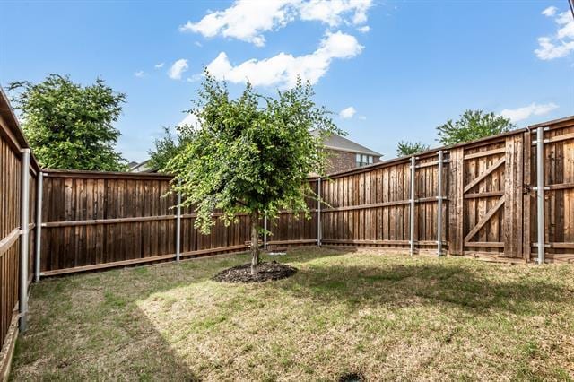 Building Photo - 2148 Miramar Dr