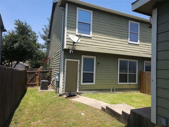 Building Photo - 18749 Golden Eagle Way