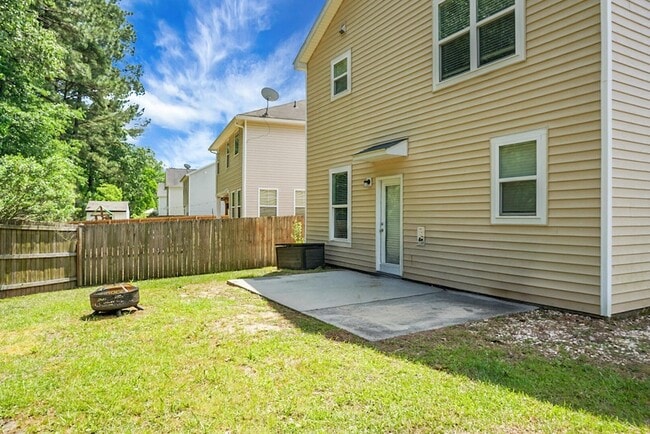Building Photo - 243 Oglethorpe Cir