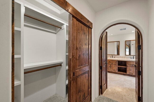 Building Photo - This Beautiful Hacienda Style Home combine...